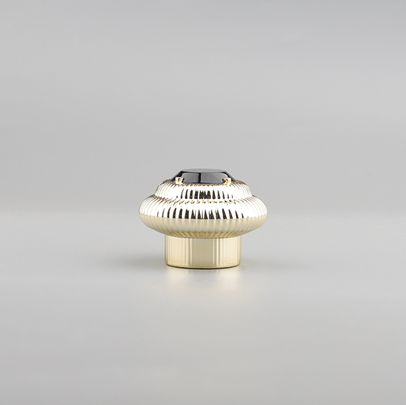 Plastic cap G-930