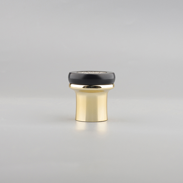 Plastic cap G-834