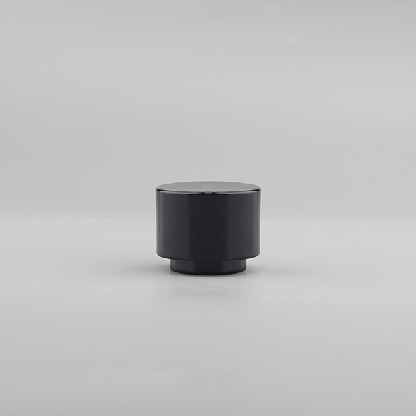 Plastic cap G-491