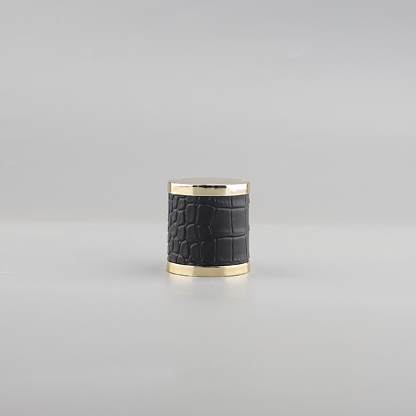 Plastic cap G-359