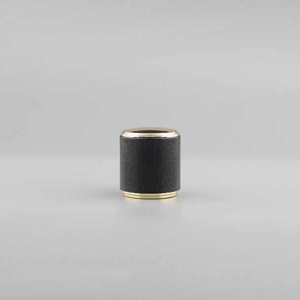 Plastic cap G-837