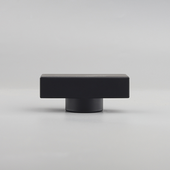Plastic cap G-682