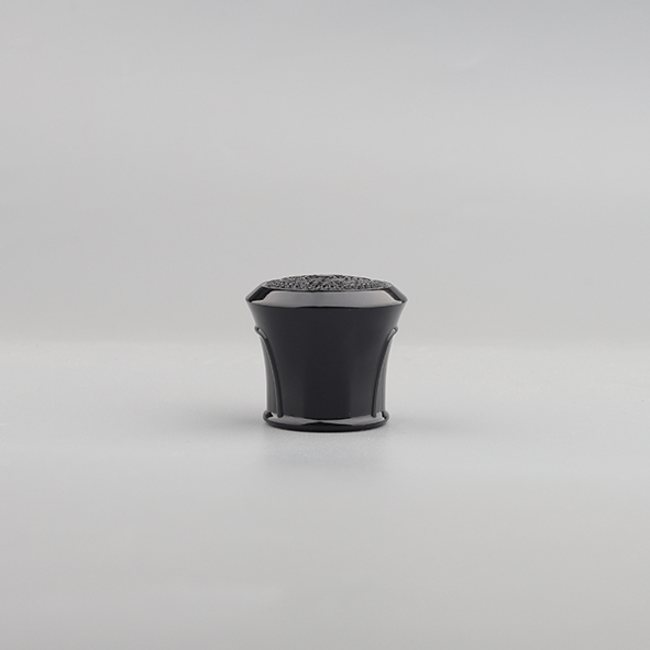 Plastic cap G-966