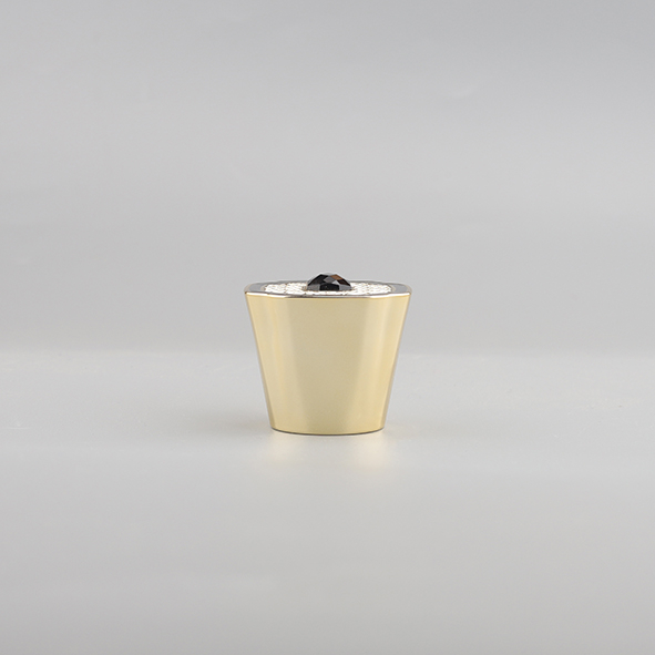 Plastic cap G-1014