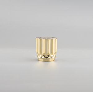 Plastic cap G-1022